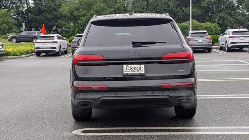 2025 Audi Q7 45 Premium Plus