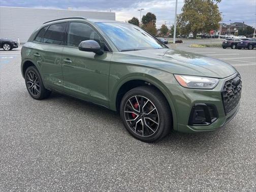 2023 Audi SQ5 Premium Plus TFSI quattro Tiptronic