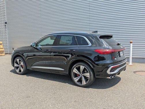 2025 Audi SQ5 3.0T Premium Plus