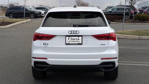 2025 Audi Q3 Premium 45 TFSI S line quattro Tiptronic