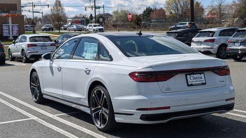 2025 Audi A8 L 55 TFSI quattro Tiptronic