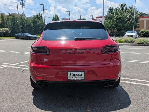 2017 Porsche Macan GTS