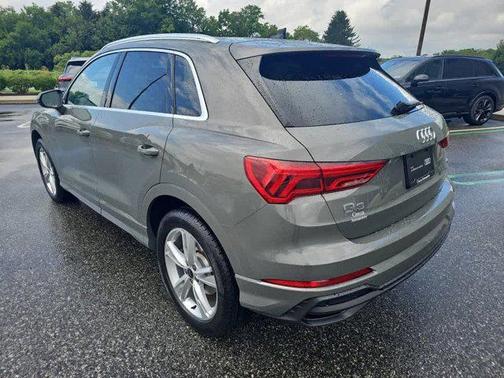 2024 Audi Q3 Premium 45 TFSI S line quattro Tiptronic
