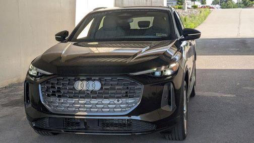 2025 Audi Q5 Premium Plus