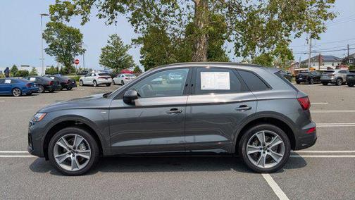 2025 Audi Q5 45 S line Premium