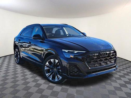 2025 Audi Q8 55 Premium Plus