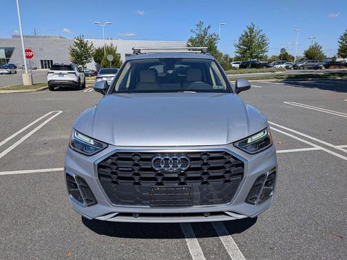 2023 Audi Q5 45 S line Premium Plus
