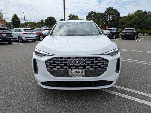 2025 Audi Q5 Premium