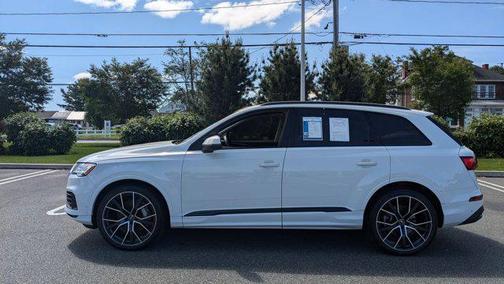 2022 Audi Q7 55 Prestige