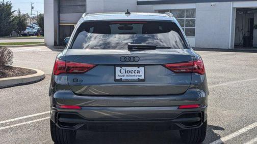 2025 Audi Q3 45 S line Premium Plus