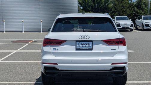 2025 Audi Q3 Premium 45 TFSI S line quattro Tiptronic