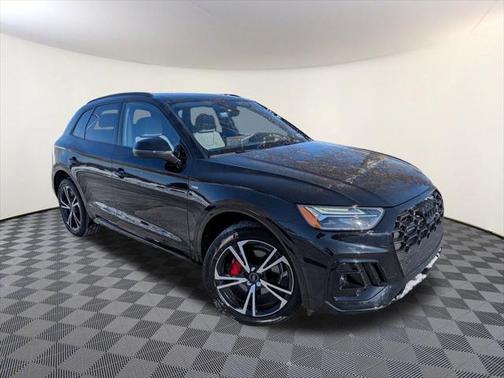 2025 Audi Q5 Premium Plus 45 TFSI S line quattro S tronic