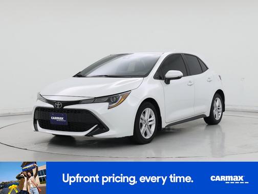 White 2021 Toyota Corolla Hatchback SE