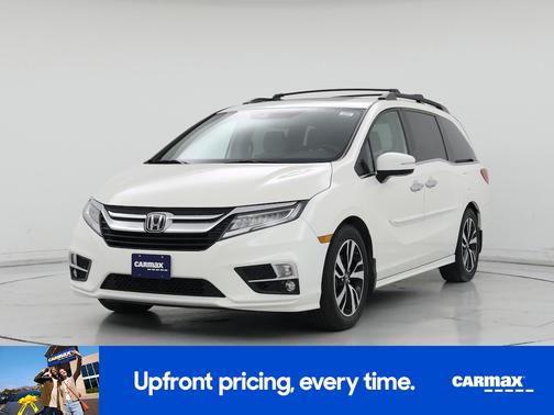 White 2019 Honda Odyssey Elite