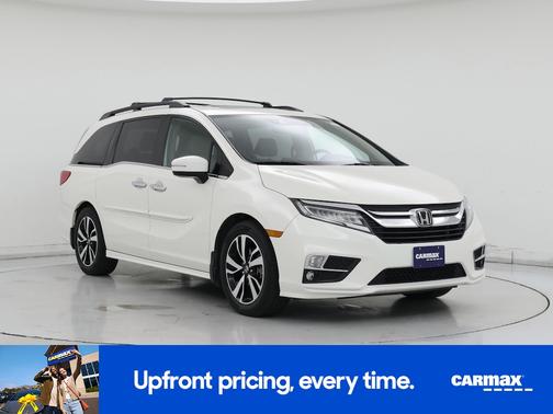 White 2019 Honda Odyssey Elite