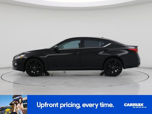 2022 Nissan Altima SR