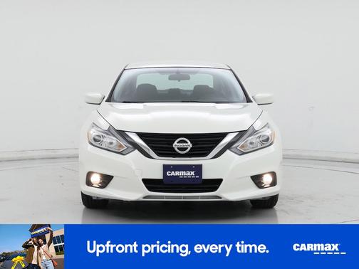 2017 Nissan Altima SV