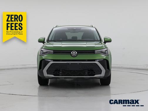 Green 2025 Volkswagen Taos SE