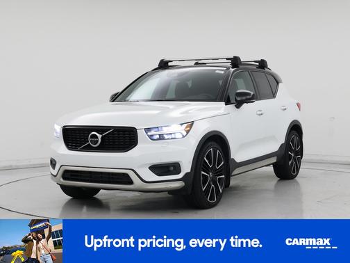 White 2021 Volvo XC40 T5 R-Design