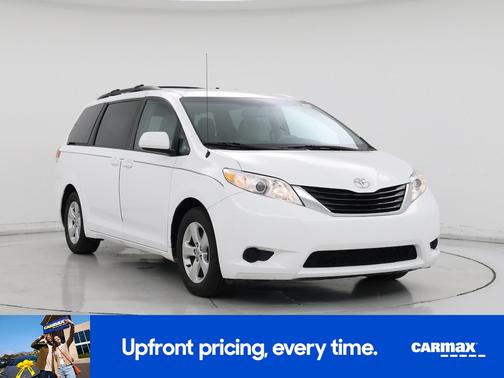 2014 Toyota Sienna LE