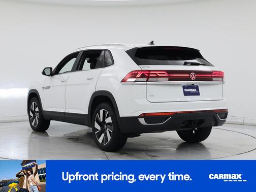 White 2025 Volkswagen Atlas Cross Sport SE w/Tech