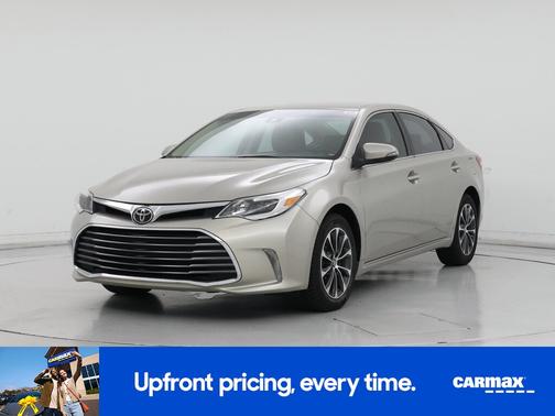 Gold 2017 Toyota Avalon XLE