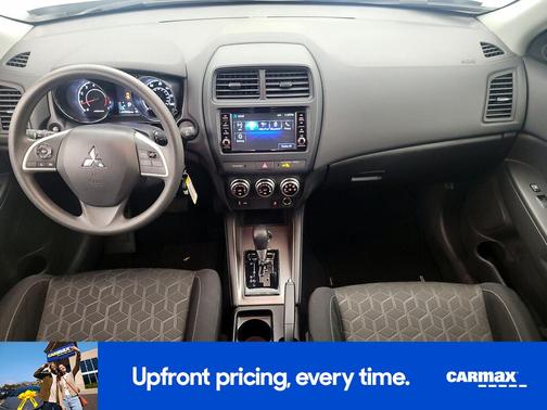 Silver 2025 Mitsubishi Outlander Sport ES