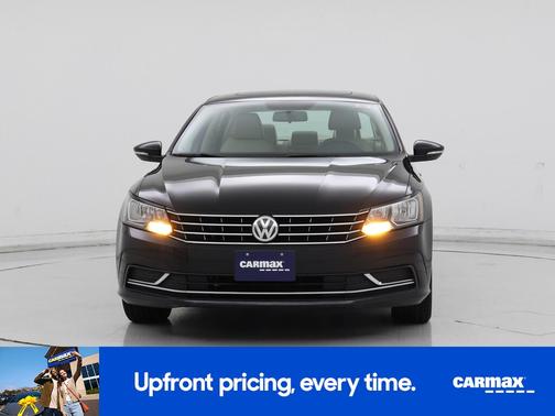 2017 Volkswagen Passat SE