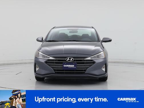 Gray 2019 Hyundai ELANTRA SE