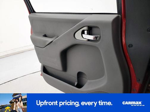 2015 Nissan Frontier SV