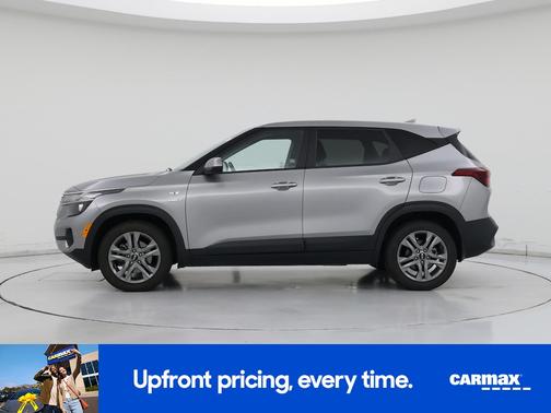 Gray 2021 Kia Seltos LX