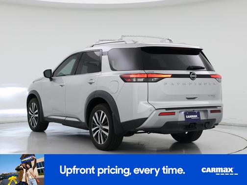 2022 Nissan Pathfinder Platinum