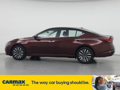 2023 Nissan Altima SV