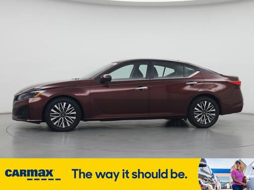 2023 Nissan Altima SV