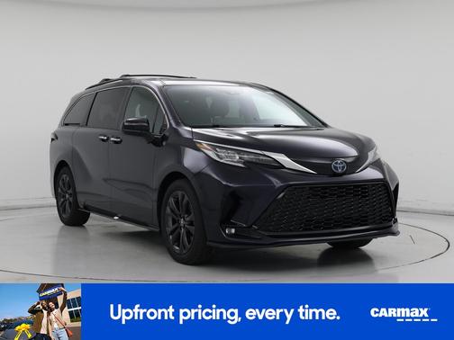 2022 Toyota Sienna XSE