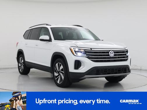 White 2025 Volkswagen Atlas SE w/Tech