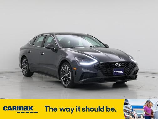 2022 Hyundai SONATA Limited