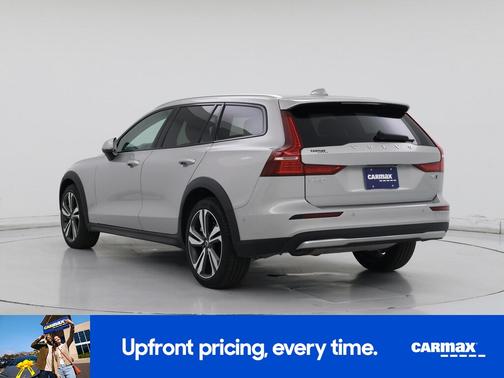 Silver 2025 Volvo V60 Cross Country B5 Plus