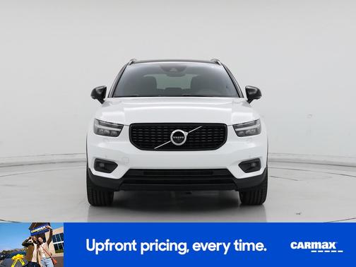 2021 Volvo XC40 T4 R-Design