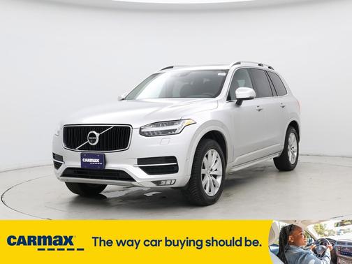 2018 Volvo XC90 T6 Momentum