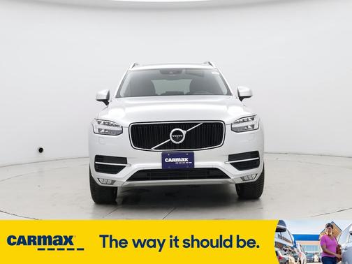 2018 Volvo XC90 T6 Momentum