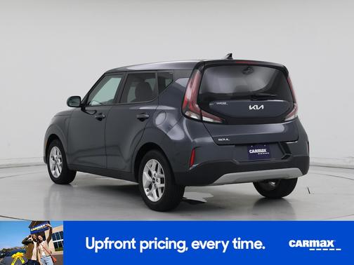Gray 2025 Kia Soul LX