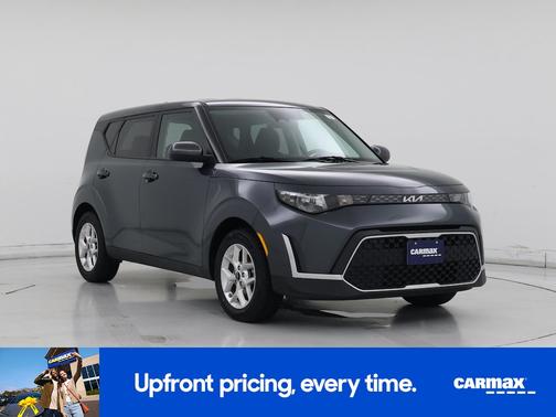 Gray 2025 Kia Soul LX