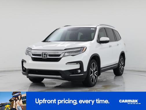 White 2022 Honda Pilot Touring