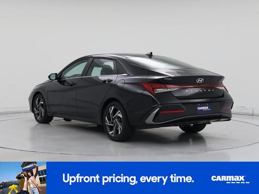 Black 2025 Hyundai ELANTRA SEL Convenience