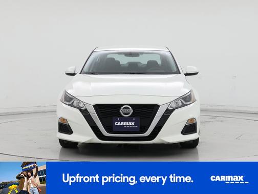 White 2020 Nissan Altima S
