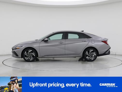Gray 2025 Hyundai ELANTRA SEL Convenience