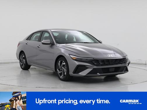 Gray 2025 Hyundai ELANTRA SEL Convenience