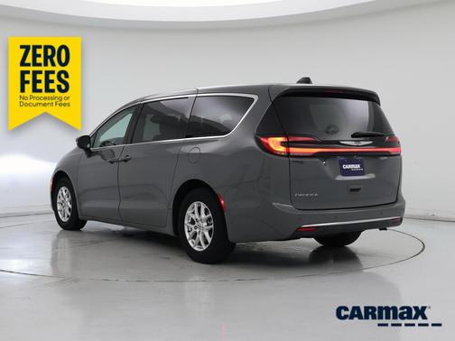 Gray 2023 Chrysler Pacifica Touring L