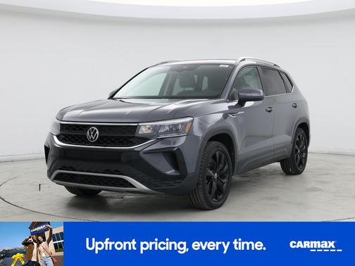 Gray 2022 Volkswagen Taos SE